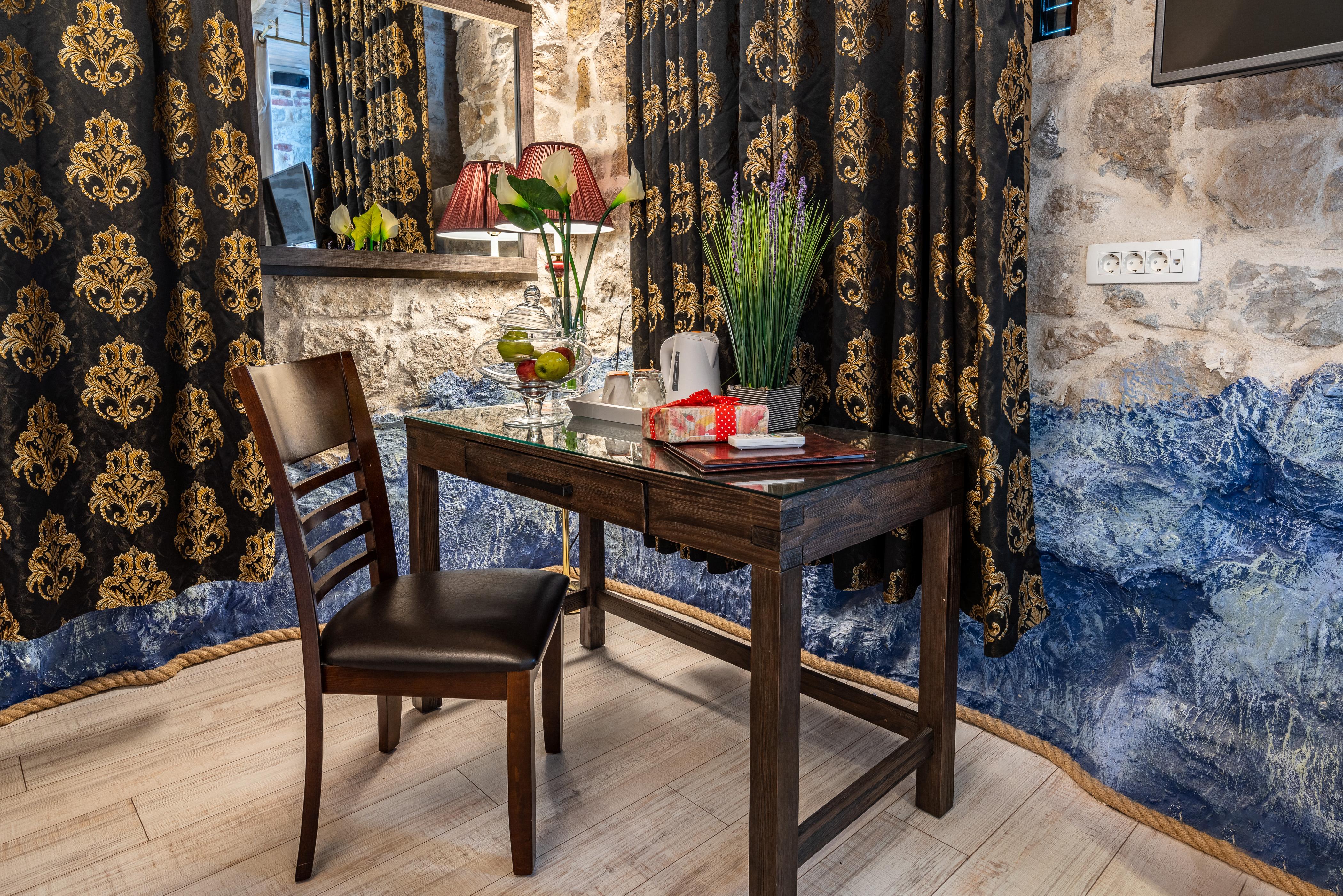 Hotel Heritage Palace Varos - Mag Quaint&elegant Boutique 4*
