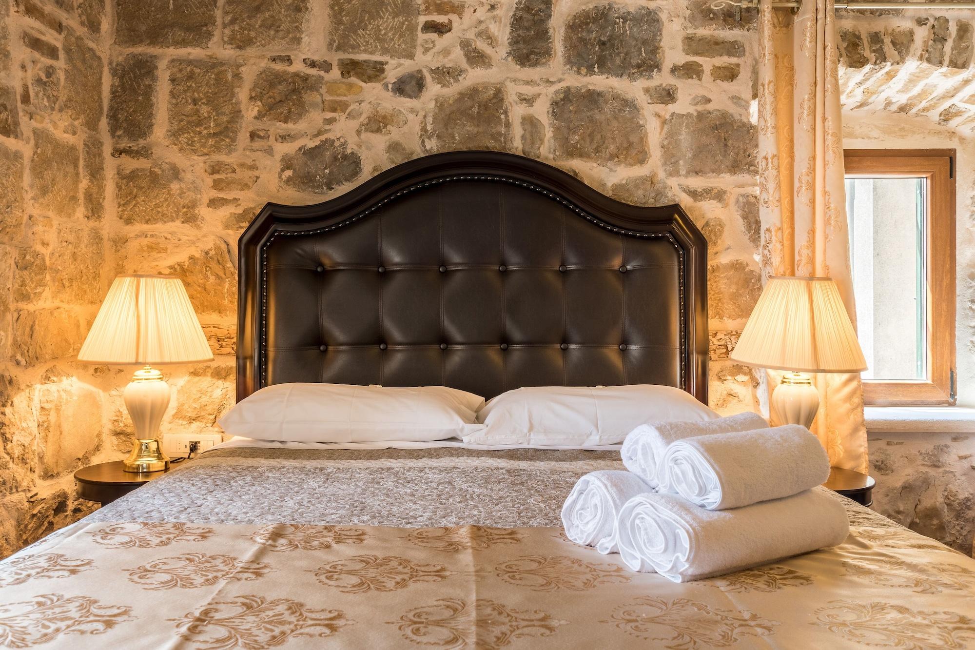Heritage Palace Varos - Mag Quaint&elegant Boutique Hotel